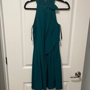 Vince Camuto Emerald Green Midi Dress with Bow Detail